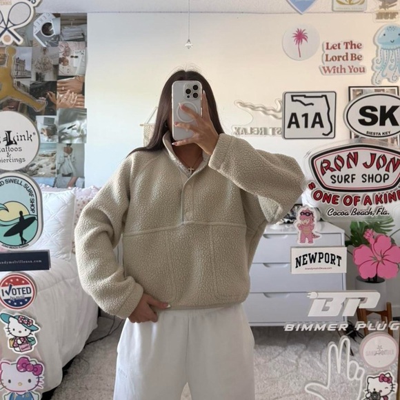 Cream Aritzia Polartec Thermal Pro Snowbank Jacket - Picture 4 of 8